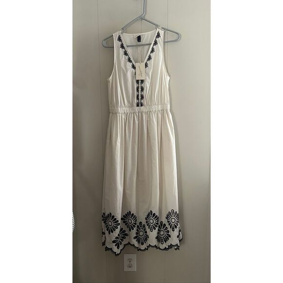 Universal Thread Dresses & Skirts - Universal Thread Cream Embroidered Midi Dress NWT Size Small – Boho Summer Dress